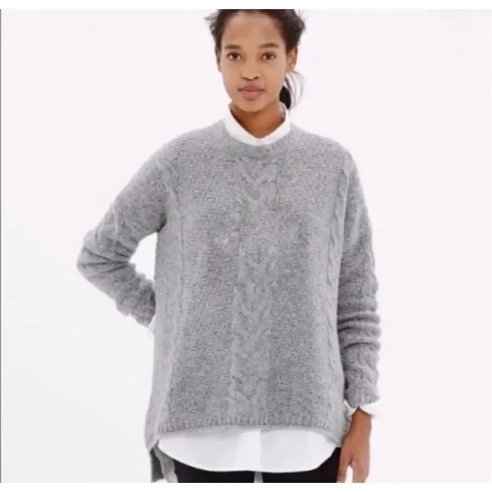 ✨Madewell Navy Easy Cable Knit Merino Wool Sz XS Sweater✨